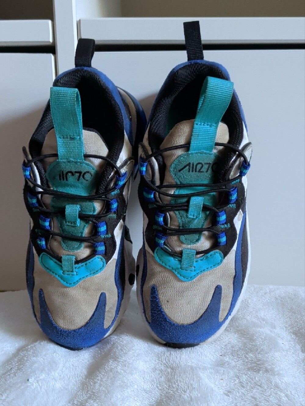 Nike Kids Blue, Black and Teal Air Bubble Sneakers - Picture 10 of 11